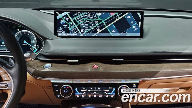 Genesis G80 2022 — photo 20