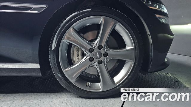 Genesis G80 2022 — photo 7