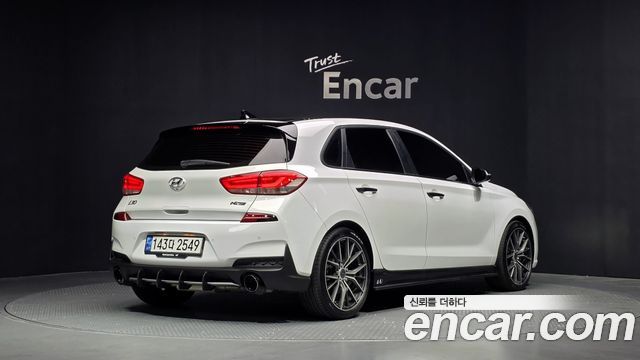 Hyundai i30 2017 — photo 2