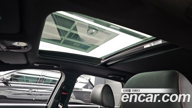 Hyundai i30 2017 — photo 25