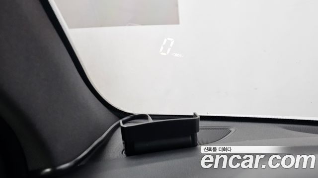 Hyundai i30 2017 — photo 31