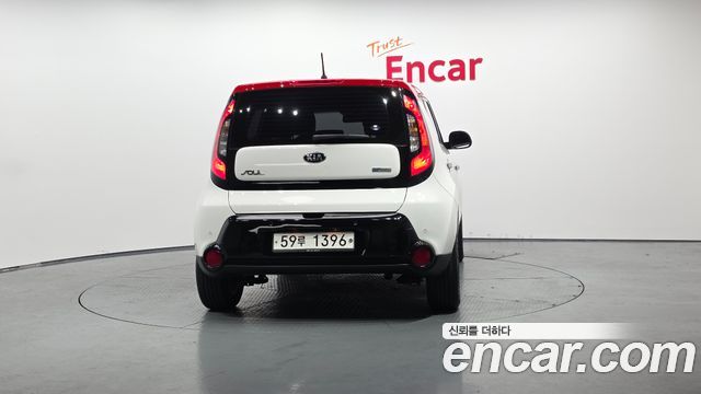 Kia Soul 2015 — photo 4