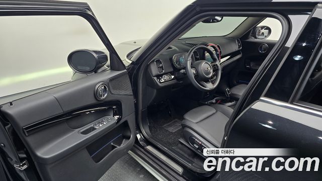 Mini Countryman 2023 — photo 17