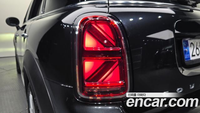 Mini Countryman 2023 — photo 9
