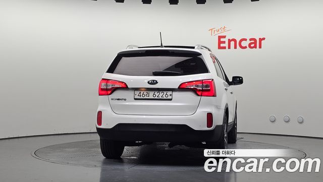 Kia Sorento 2013 — photo 4