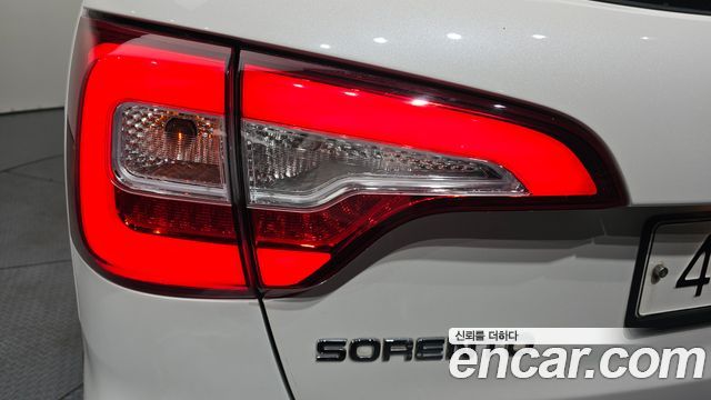 Kia Sorento 2013 — photo 9