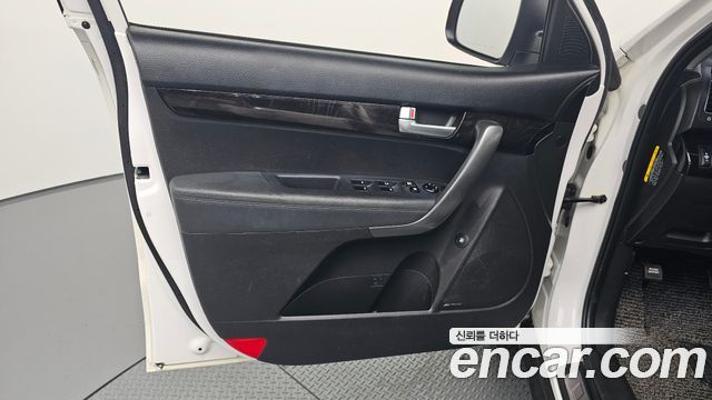 Kia Sorento 2013 — photo 14