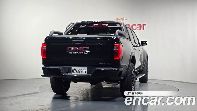 GMC Canyon 2026 — photo 4
