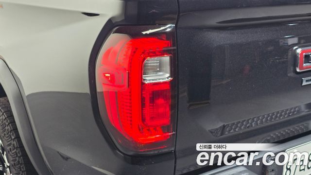 GMC Canyon 2026 — photo 9