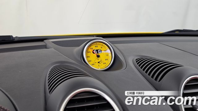 Porsche 718 2020 — photo 24