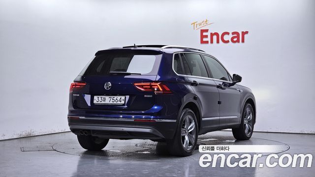 Volkswagen Tiguan 2018 — photo 2