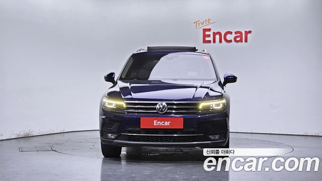 Volkswagen Tiguan 2018 — photo 3