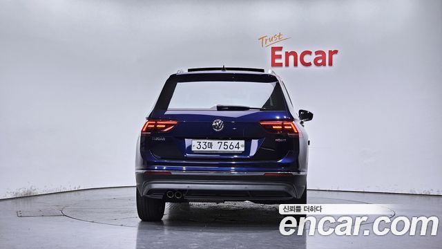 Volkswagen Tiguan 2018 — photo 4