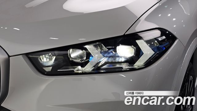 BMW X5 2025 — photo 8