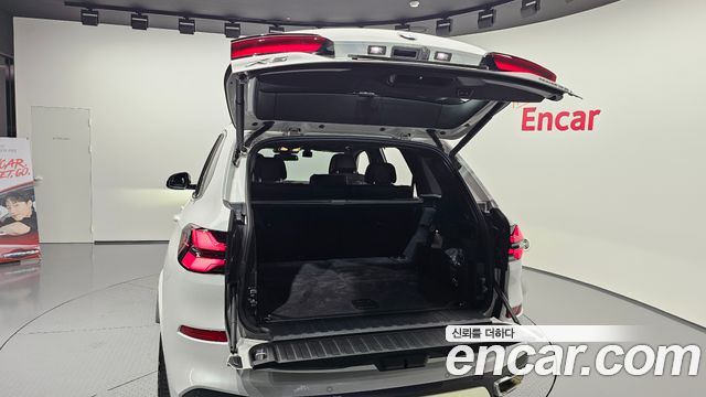 BMW X5 2025 — photo 33