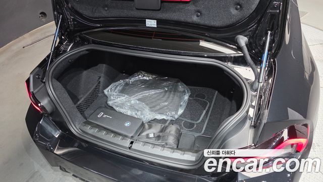 BMW M2 2025 — photo 30