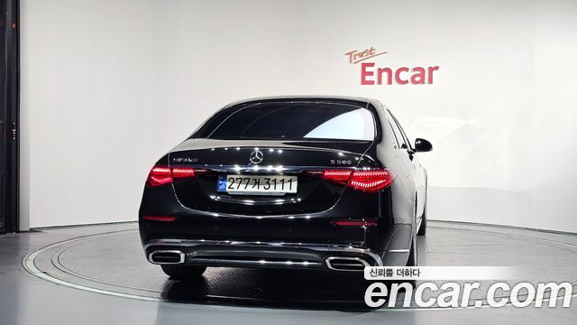 Mercedes-Benz S-Class 2023 — photo 4