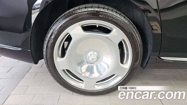 Mercedes-Benz S-Class 2023 — photo 5