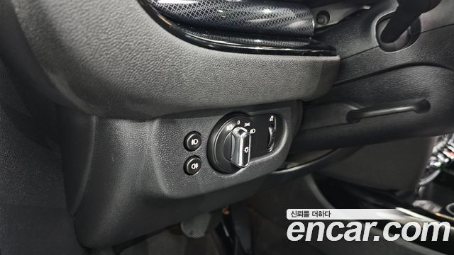 Mini Clubman 2020 — photo 16