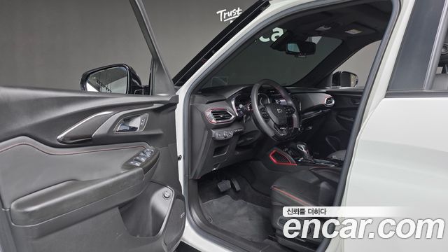 ChevroletGMDaewoo Trailblazer 2022 — photo 13
