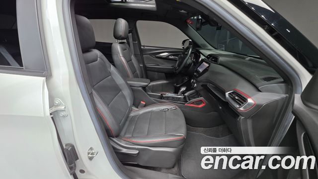 ChevroletGMDaewoo Trailblazer 2022 — photo 16