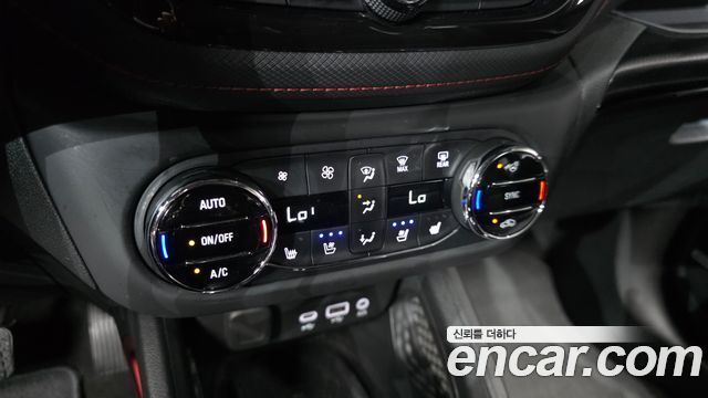 ChevroletGMDaewoo Trailblazer 2022 — photo 31