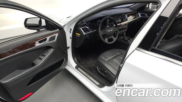 Hyundai Genesis 2016 — photo 10