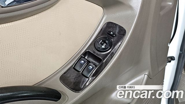 Hyundai Genesis 2016 — photo 11
