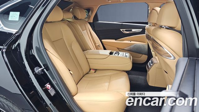 Kia K9 2022 — photo 11