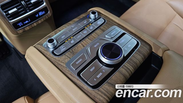Kia K9 2022 — photo 17