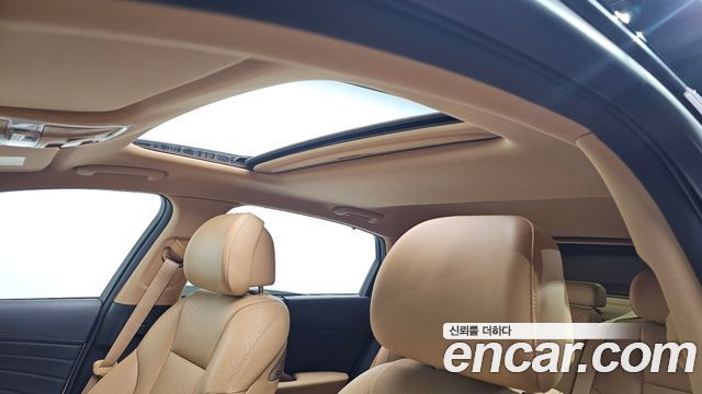 Kia K9 2022 — photo 20