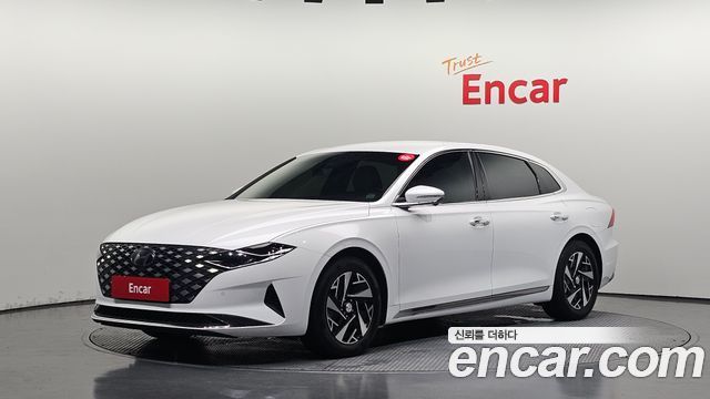 Hyundai Grandeur 2022 — photo 1