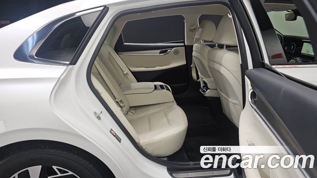 Hyundai Grandeur 2022 — photo 17