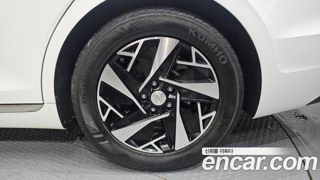 Hyundai Grandeur 2022 — photo 7