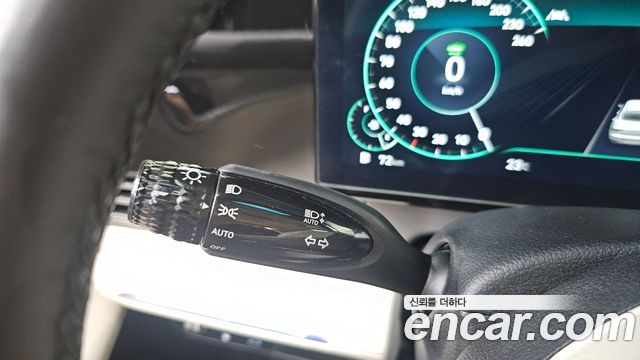 Hyundai Grandeur 2022 — photo 30