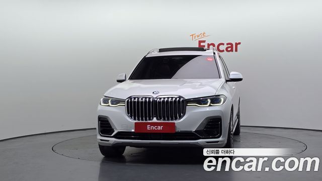 BMW X7 2020 — photo 3