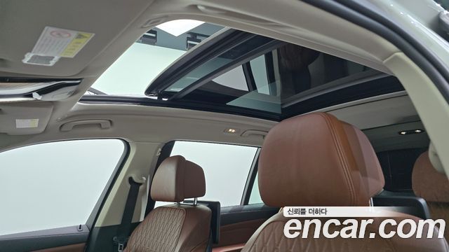 BMW X7 2020 — photo 16