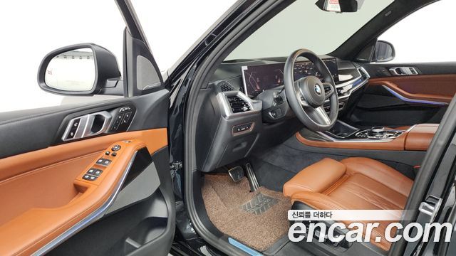 BMW X7 2025 — photo 10