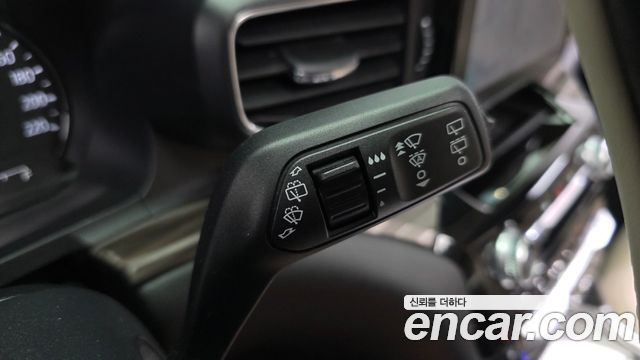 Ford Explorer 2021 — photo 24