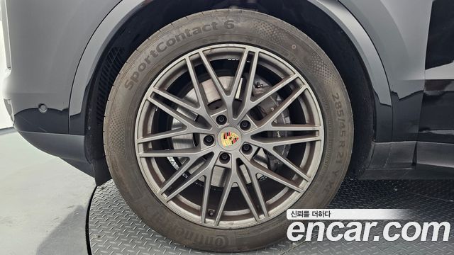 Porsche Cayenne 2024 — photo 5