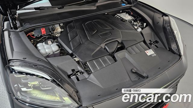 Porsche Cayenne 2024 — photo 6