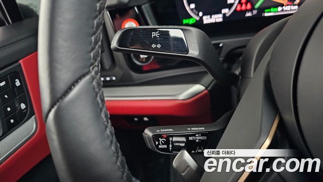 Porsche Cayenne 2024 — photo 22