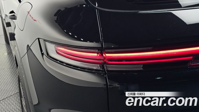 Porsche Cayenne 2024 — photo 9