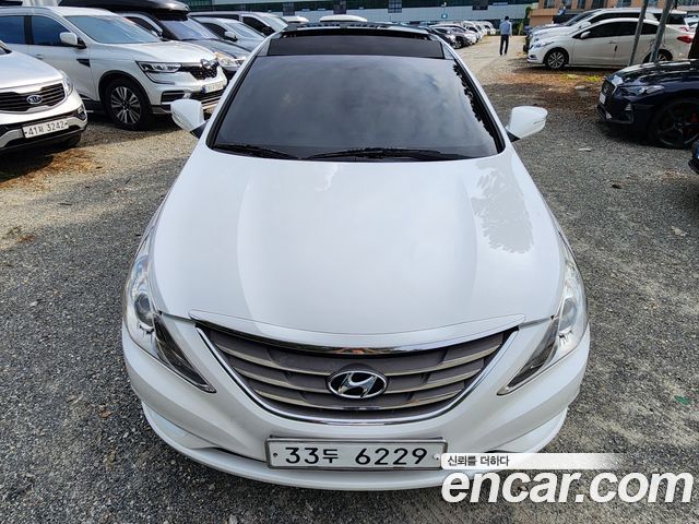 Hyundai Sonata 2012 — photo 2