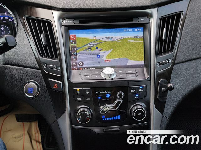 Hyundai Sonata 2012 — photo 5