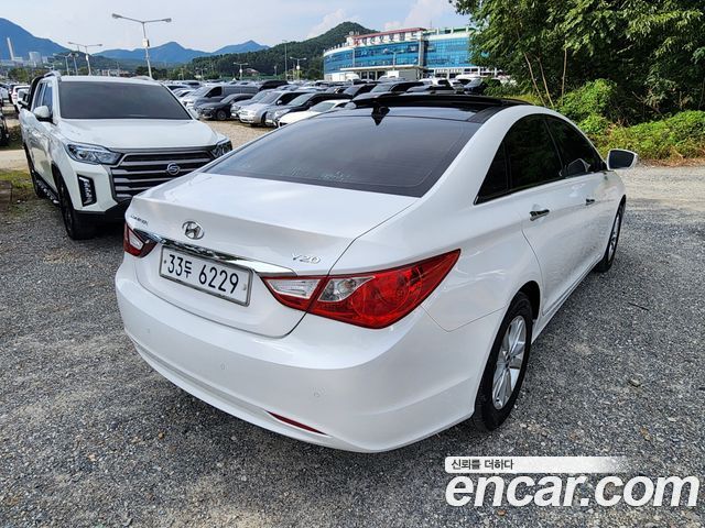 Hyundai Sonata 2012 — photo 20