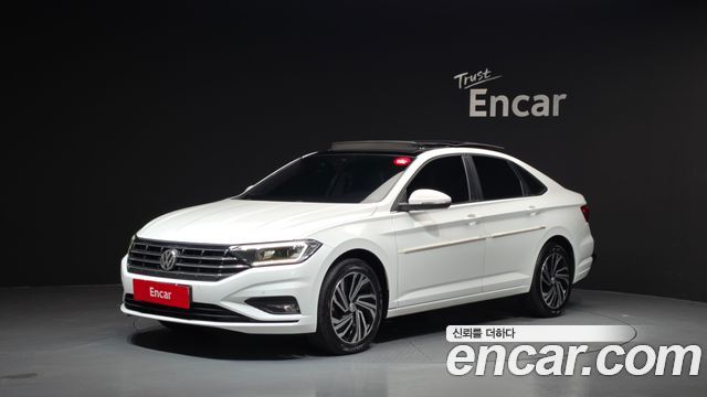 Volkswagen Jetta 2021 — photo 1