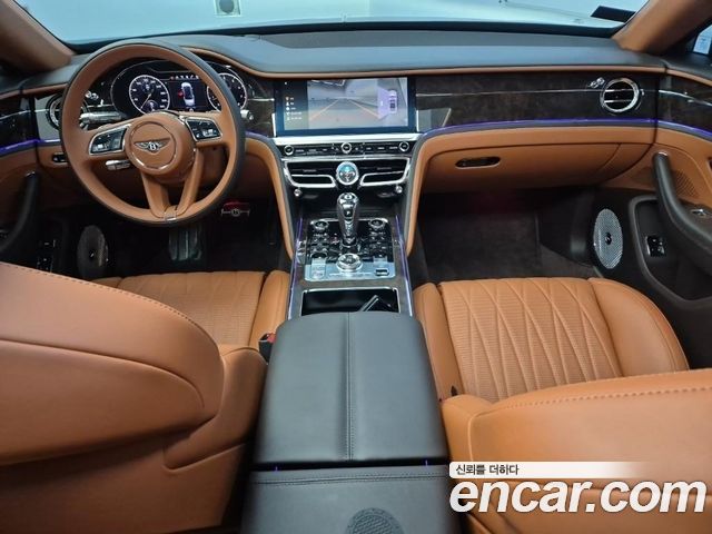 Bentley Flying Spur 2022 — photo 6
