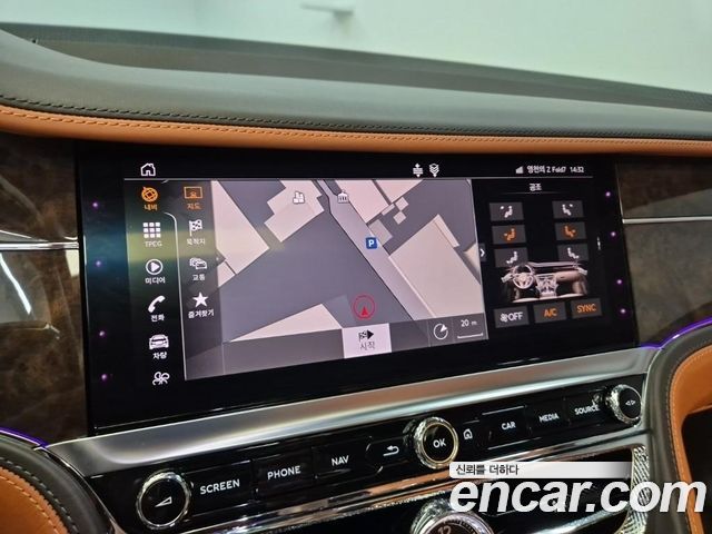 Bentley Flying Spur 2022 — photo 13