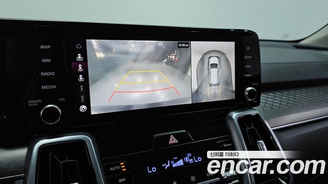 Kia Sorento 2021 — photo 16